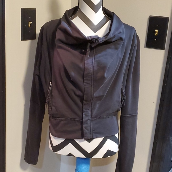 Jacket - Picture 3 of 6